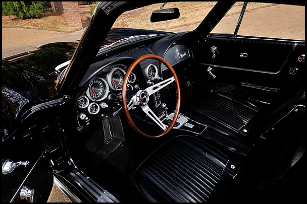 1964 Chevrolet Corvette Big Tank Coupe